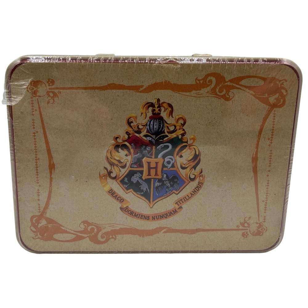 Harry Potter Special Edition Playing Card Set 2 Decks in Hogwarts Crest Tin NEW